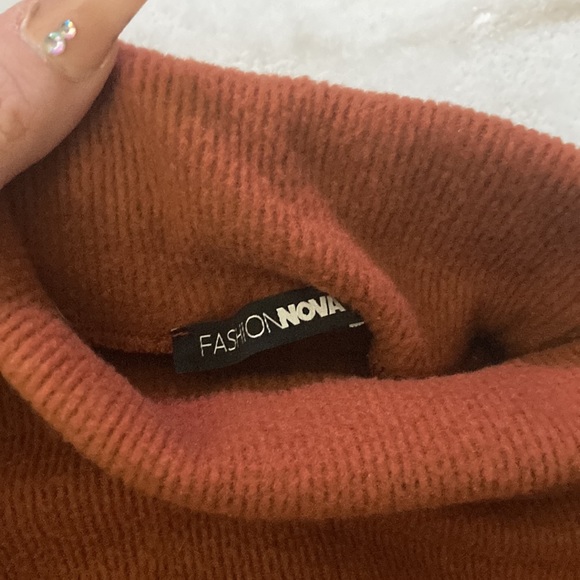 Fashion Nova sweater dress - Picture 5 of 6